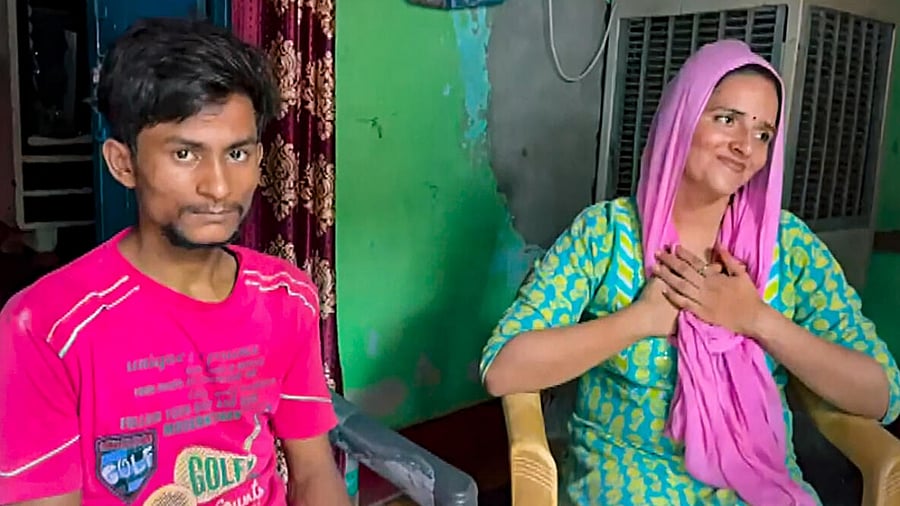 Seema Haider (R) and her partner Sachin Meena. Credit: PTI Photo