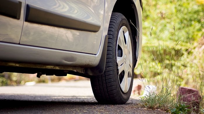 <div class="paragraphs"><p>Representative image of a car.</p></div>