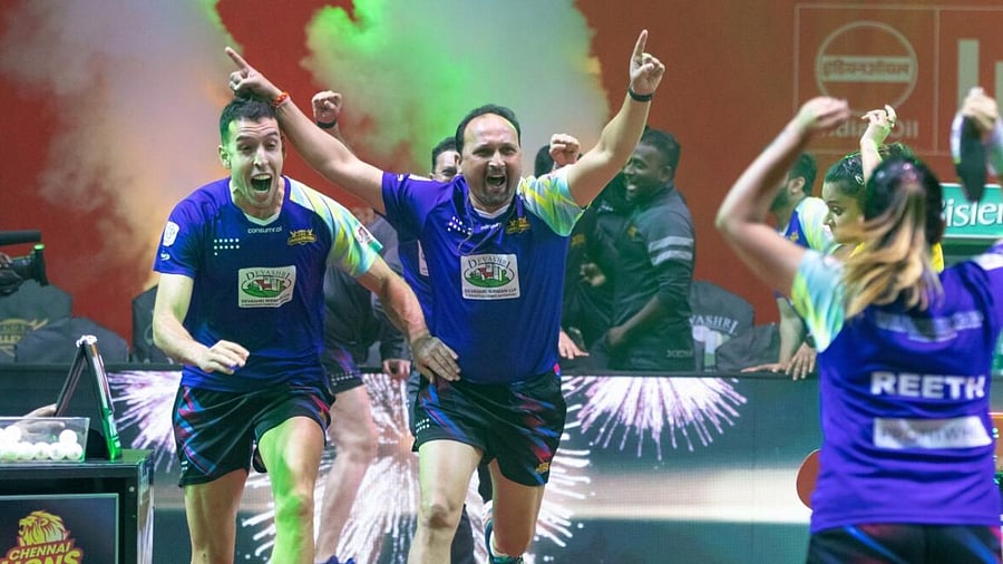 Goa Challengers players and staff celebrate after winning their maiden UTT title. Credit: UTT Media