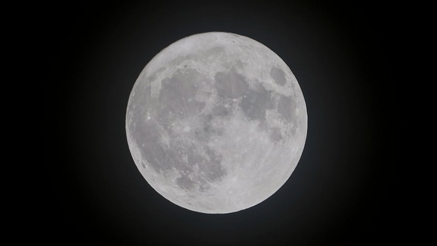 Full moon in Delhi. Credit: PTI Photo