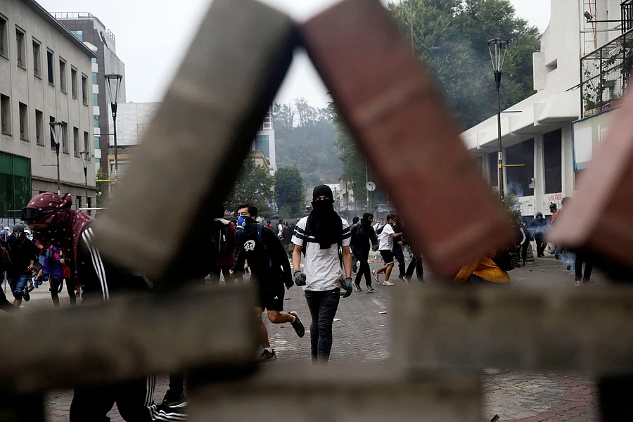 Protesters in Chile, demonstrate against high living costs. (Credit: Reuters Photo)