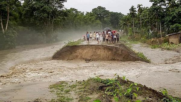 <div class="paragraphs"><p>Embankments, roads, bridges and other infrastructure have been damaged by flood waters in several districts.</p></div>