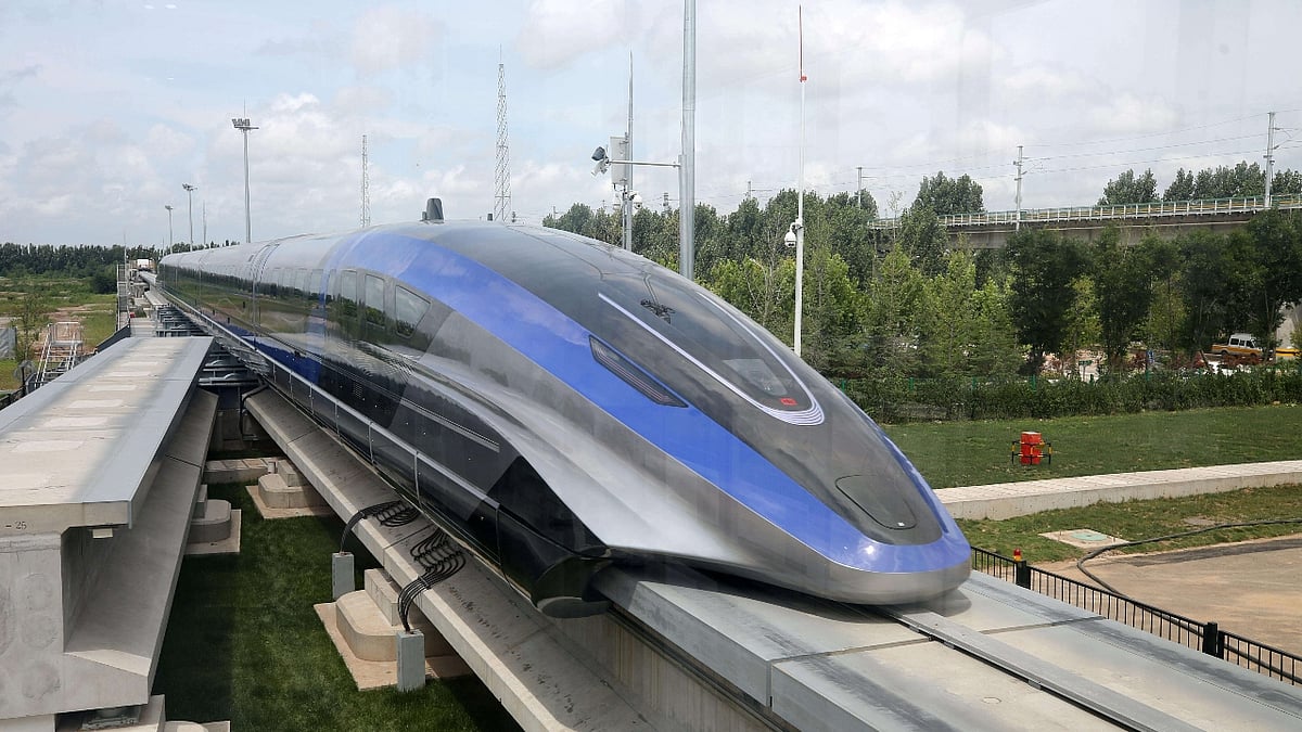 China unveils world's fastest high-speed train prototype, to travel at ...