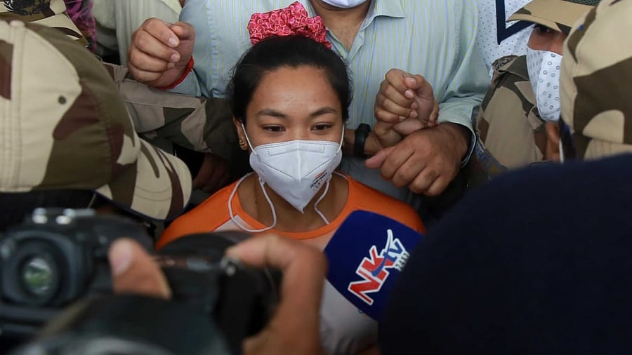 Olympic silver medalist Mirabai Chanu returns home to hero's welcome