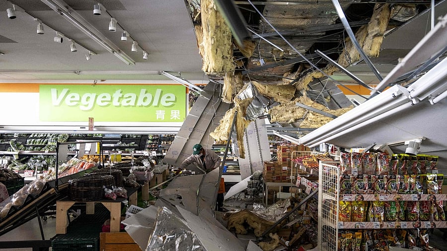 Photos of destruction caused by the Japan earthquake