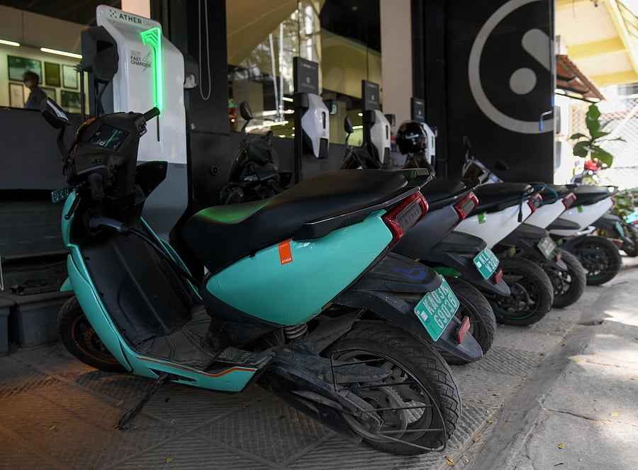 In Pics | Best (and upcoming) electric scooters in India
