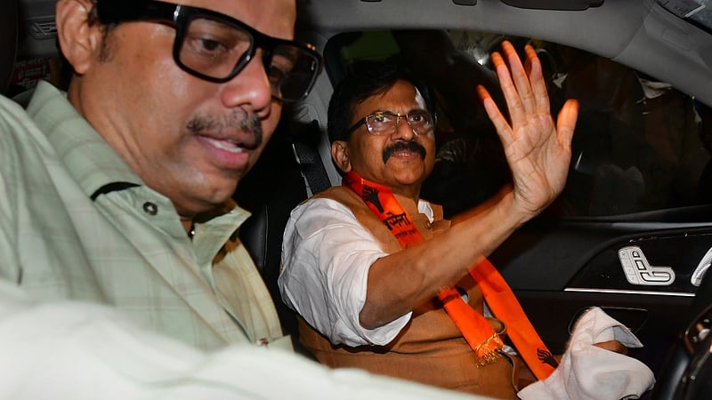 In Pics | Sanjay Raut walks out of jail after 3 months, receives grand ...