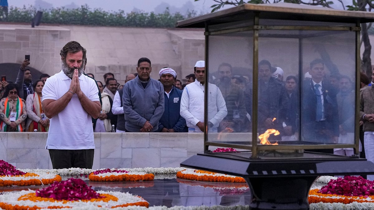Rahul Gandhi pays respects to former PMs, Mahatma Gandhi