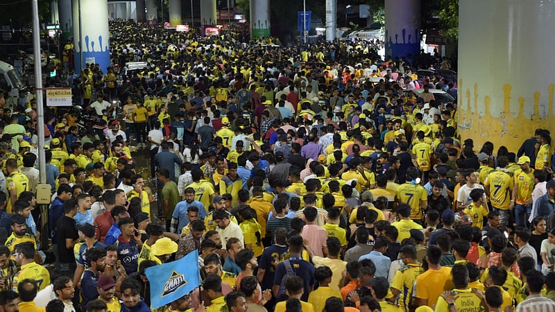 IPL 2023 Final between CSK vs GT | See pics of limitless fandom for MSD ...