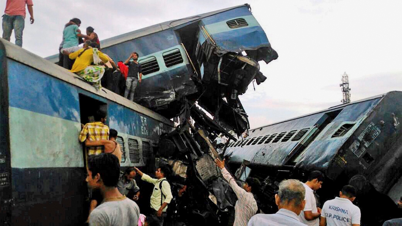 In Pictures | Deadliest train accidents in India