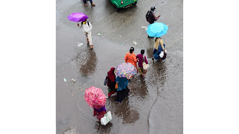 Non-stop rain throws life out of gear across Bengaluru