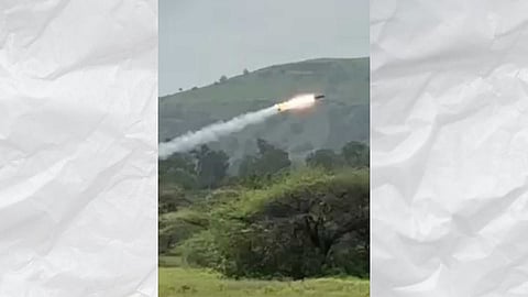 Alt="A representation for a fired Rocket warhead"