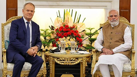 Alt="Donald Tusk and Narendra Modi"