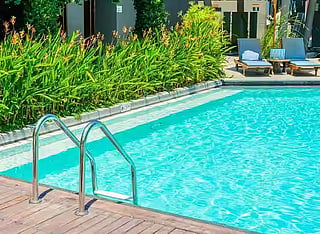 7 Best Swimming Pools in Dehradun for Families, Kids & Fitness Lovers (2026 Guide)