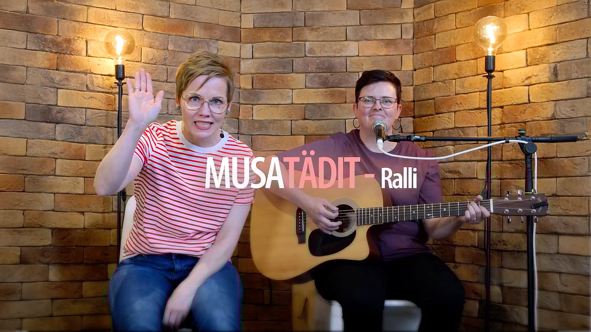 Musatädit-videosarjassa lauluna Ralli.