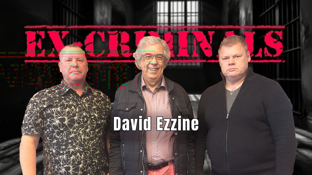 Ex-Criminals-podcastissa vieraana David Ezzine.