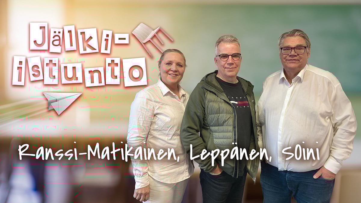 Jälki-istunto -podcastissa Hanna Ranssi-Matikainen, Keijo Leppanen ja Timo Soini.