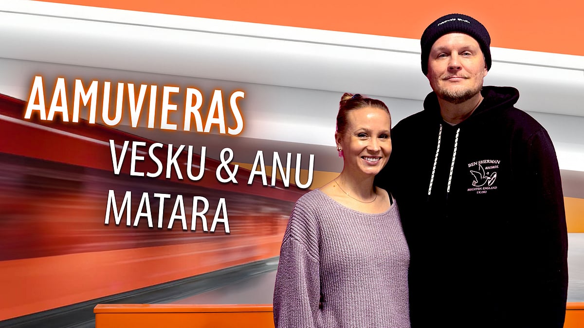 Aamuvieras-podcastissa Vesku ja Anu Matara.