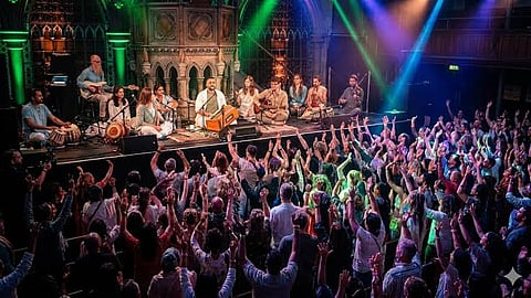 Delhi’s Largest Hanuman Chalisa Bhajan Jamming This Bada Mangal!