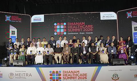 Award winners with Dr Girdhar Gyani 