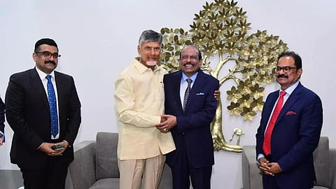 Lulu Group Chairman, Yusuff Ali with Andhra Pradesh CM Chandrababu Naidu 