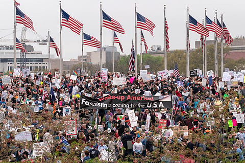 Anti-Trump Rallies Sweep Across 1,000 US Cities, Europe Joins In