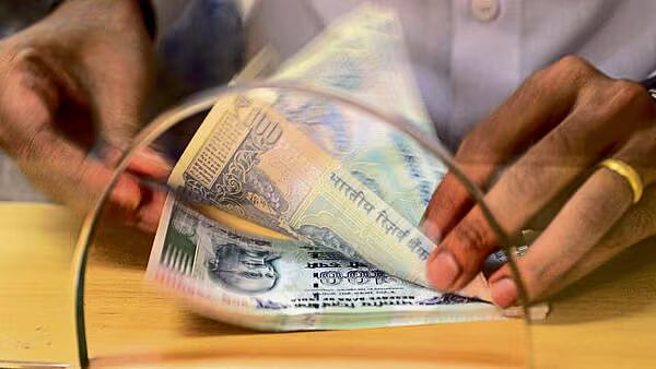 Want to park surplus cash for short period? Try money market funds