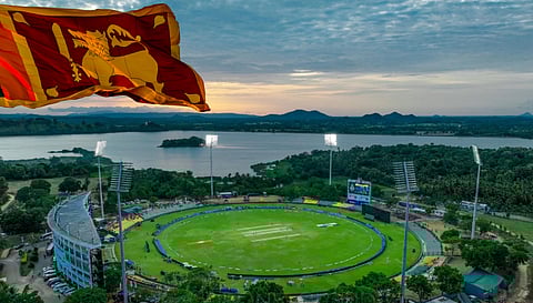 പ്രതിസന്ധിയില്‍ പിടിവള്ളിയായി ശ്രീലങ്കയ്ക്ക് ക്രിക്കറ്റ് ലോകകപ്പ്, ടൂറിസത്തിലൂടെ കോടികളുടെ വരുമാനം; ആശങ്കയായി പാക്കിസ്ഥാന്റെ യുടേണ്‍
