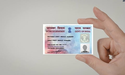 പാന്‍ കാര്‍ഡ് നിബന്ധനകളില്‍ വന്‍ ഇളവ്: ബാങ്ക് ഇടപാടുകള്‍ക്കും ഹോട്ടല്‍ ബില്ലുകള്‍ക്കും പുതിയ പരിധി വരുന്നു, പ്രധാന മാറ്റങ്ങള്‍ അറിയാം
