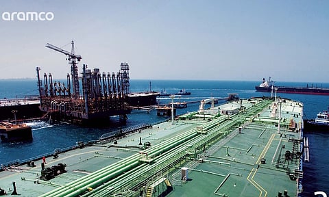 സൗദി ആരാംകോ എണ്ണശുദ്ധീകരണശാല ആക്രമിച്ച് ഇറാന്‍; താല്‍ക്കാലികമായി അടച്ചു, എണ്ണവില കുതിച്ചേക്കും