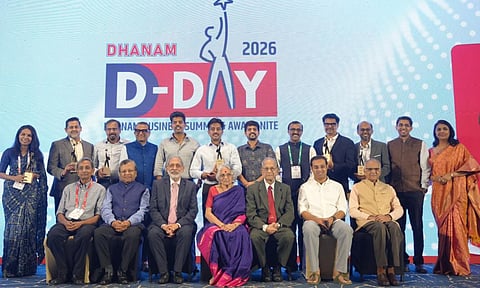 സാക്ഷിയായി ബിസിനസ് ലോകത്തെ പ്രൗഢനിര, അവാര്‍ഡ് ഏറ്റുവാങ്ങി സംരംഭക പ്രതിഭകള്‍; അവിസ്മരണീയമായി ധനം ബിസിനസ് സമിറ്റ് ആന്‍ഡ് അവാര്‍ഡ് നൈറ്റ്