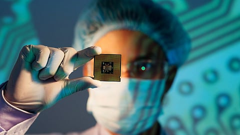 Semiconductor