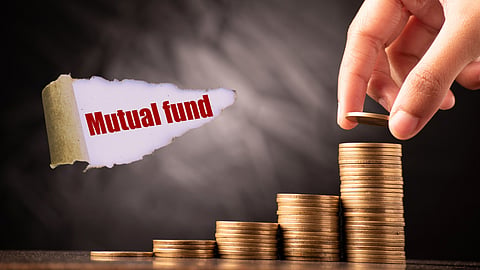 Mutual Fund Cash Balance Analysis
