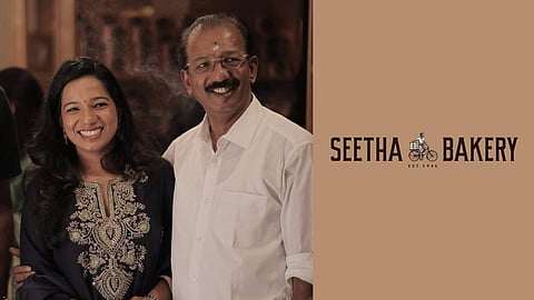 ബി.രാജീവും മകള്‍ ദേവിക രാജീവും
