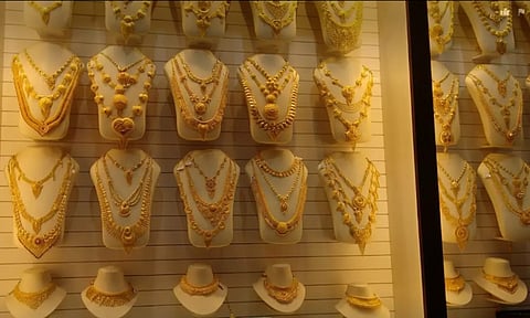 ജൂവല്‍റികളില്‍ തിരക്ക്, സ്വര്‍ണത്തിന് ഡിമാന്‍ഡ് കൂടുന്നു