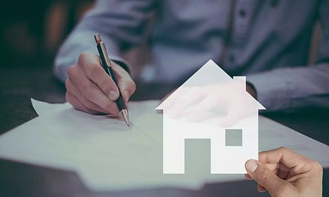 ഭവന വായ്പ എടുക്കാനൊരുങ്ങുകയാണോ? ശ്രദ്ധിക്കാം ഈ 5 കാര്യങ്ങള്‍