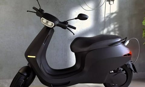 ഇലക്ട്രിക് സ്‌കൂട്ടറുകളുടെ തീപിടുത്തം; ബാറ്ററി തകരാറും വേണ്ടത്ര പരിശോധനകള്‍ ഇല്ലാത്തതും കാരണമെന്ന് ഡിആര്‍ഡിഒ