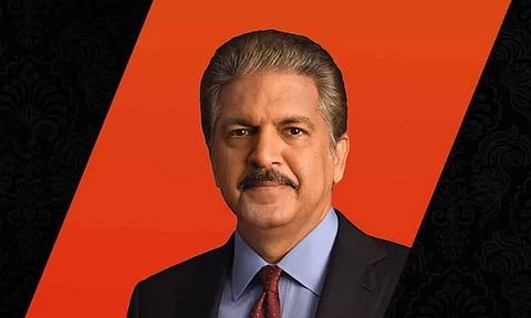 ''സര്‍ അനുഗ്രഹിക്കണം, 10 വര്‍ഷത്തെ കഠിനാധ്വാനത്തിനൊടുവില്‍ ഞാന്‍ ഒരു എക്‌സ് യു വി വാങ്ങി''; യുവാവിന്റെ പോസ്റ്റിന് ആനന്ദ് മഹീന്ദ്രയുടെ മറുപടി