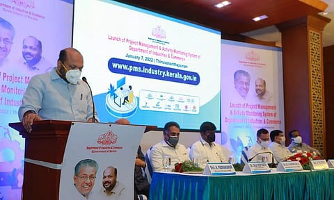 പദ്ധതികളുടെ പുരോഗതി വിലയിരുത്തല്‍; ഓണ്‍ലൈന്‍ നിരീക്ഷണ സംവിധാനമെത്തി