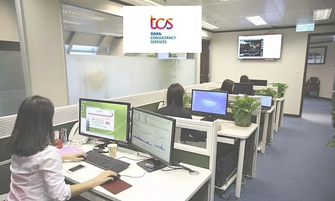 ഐടി ലോകത്തെ രണ്ടാമനായി ടിസിഎസ്, കുതിച്ച് പാഞ്ഞ് ഇന്‍ഫോസിസ്