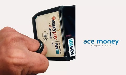 മോതിരം ഉരച്ചും പണമയക്കാം: വെയറബിള്‍ ടാപ്& പേ ഉല്‍പ്പന്നങ്ങളുമായി ഏസ്മണി