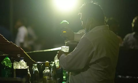 മദ്യവില വര്‍ധനവ് നിലവില്‍ വന്നു, ലക്ഷ്യം വരുമാന നഷ്ടം പരിഹരിക്കല്‍