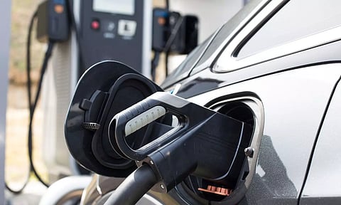 2030 ഓടെ 40 ശതമാനവും ഇലക്ട്രിക് വാഹനങ്ങളാകും; ഇപ്പോള്‍ വെറും 2 ശതമാനം
