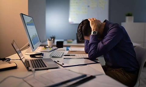 ജോലിയുടെ സമ്മര്‍ദ്ദം ജീവിതത്തിലേക്ക് കൊണ്ടുപോകേണ്ട, ഈ വഴികള്‍ ശ്രമിക്കൂ