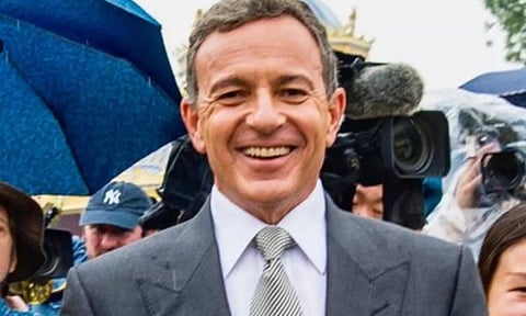 ഡിസ്‌നിയുടെ തലപ്പത്തേക്ക് തിരിച്ചെത്താനൊരുങ്ങി ബോബ് ഇഗര്‍