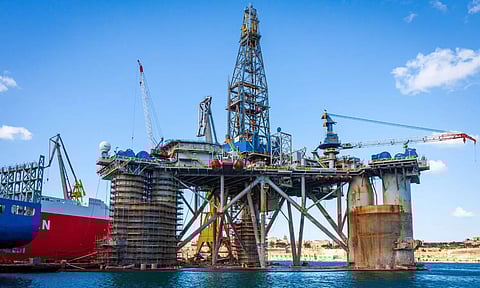 ക്രൂഡ് ഓയിൽ വിലയിടിവ് എണ്ണ കമ്പനികൾക്ക് നേട്ടം, ആദായം വർധിക്കും