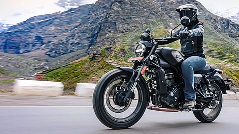 ഇന്ത്യന്‍ ഹാര്‍ലിക്ക് വമ്പന്‍ ഡിമാന്‍ഡ്; എന്‍ഫീല്‍ഡിന് കനത്ത വെല്ലുവിളി