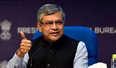 വാര്‍ത്താവിതരണ പ്രക്ഷേപണ മന്ത്രി അശ്വിനി വൈഷ്ണവ്
