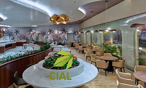 കൊച്ചി വിമാനത്താവളത്തില്‍ 'ചില്‍' ആകാം: രാജ്യത്തെ ഏറ്റവും വലിയ എയ്‌റോ ലോഞ്ച് തുറക്കുന്നു