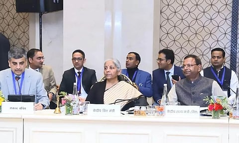 പഴയ വാഹനം വാങ്ങാൻ കൂടുതൽ നികുതി; പോപ് കോണിനും ഇനി വില കൂടും